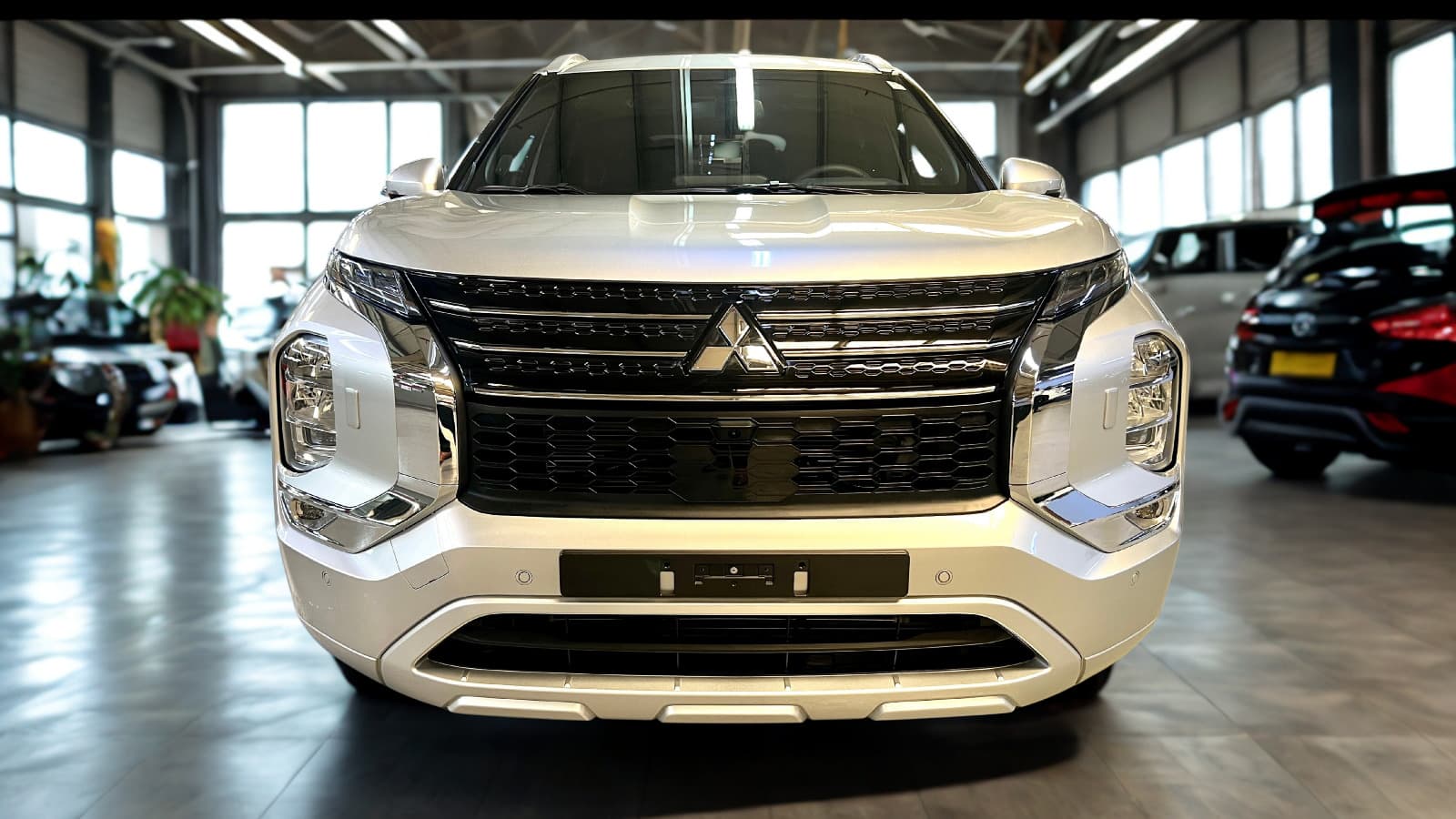 2025 Mitsubishi Outlander Limited Edition 7-seater SUV featuring rugged design, spacious family-friendly interior, advanced driver-assistance technology, modern infotainment system, and versatile performance for everyday and adventure driving.