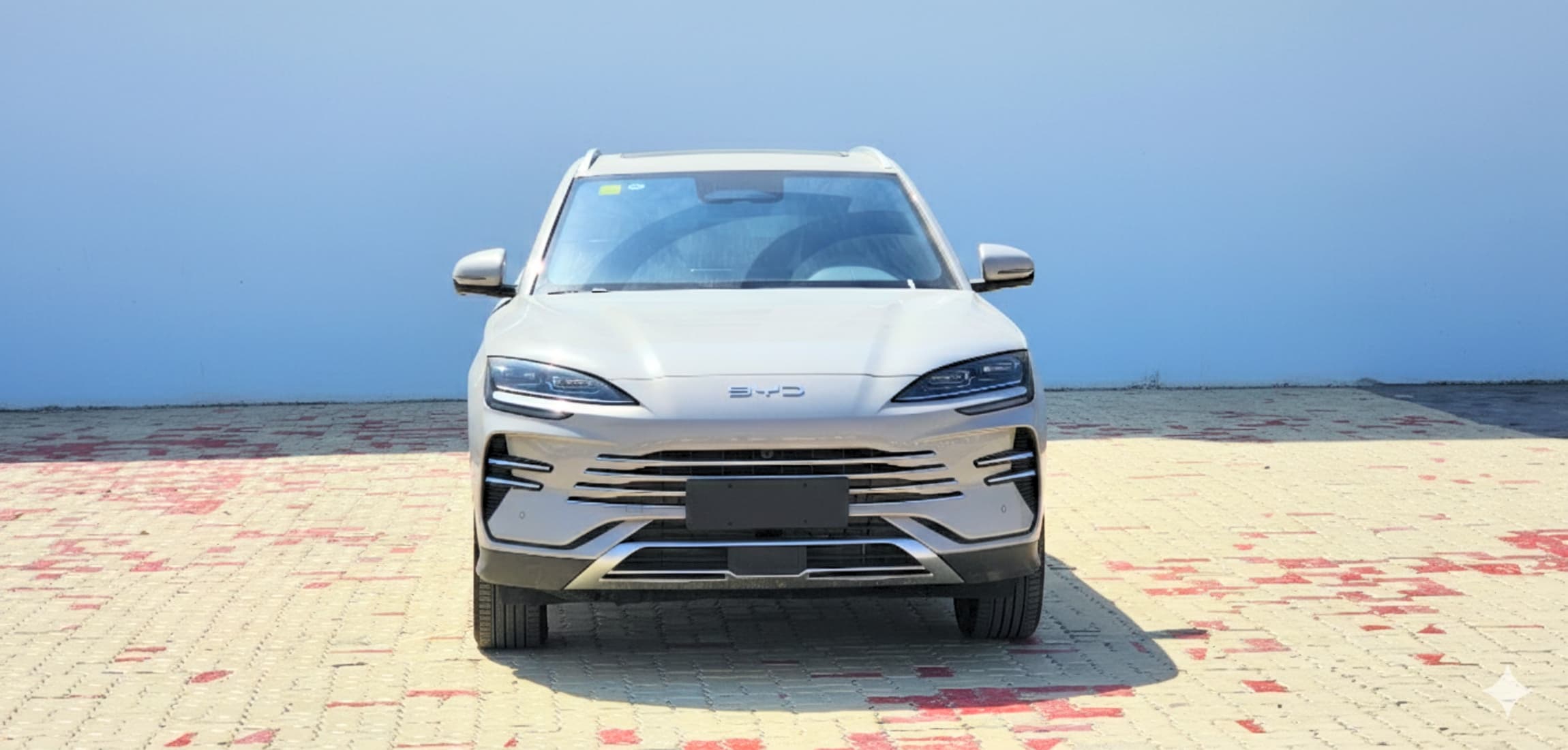 2025 BYD Song Plus Flagship Edition SUV featuring sleek futuristic design, advanced electric powertrain, intelligent driver-assistance technology, spacious premium interior, and efficient performance for modern mobility.