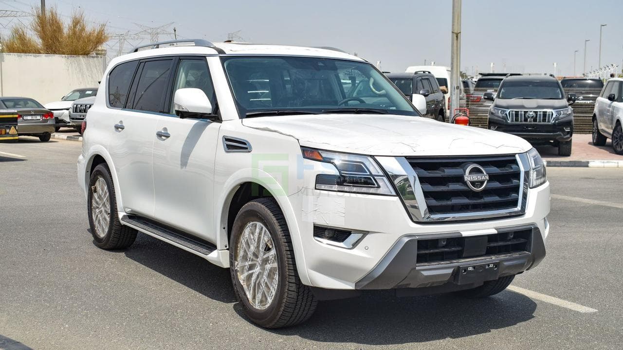 024 Nissan Armada SL full-size SUV reviewed by FSD Motors in Dubai, highlighting its powerful V8 engine, premium interior comfort, advanced technology, and spacious design for family travel in the UAE